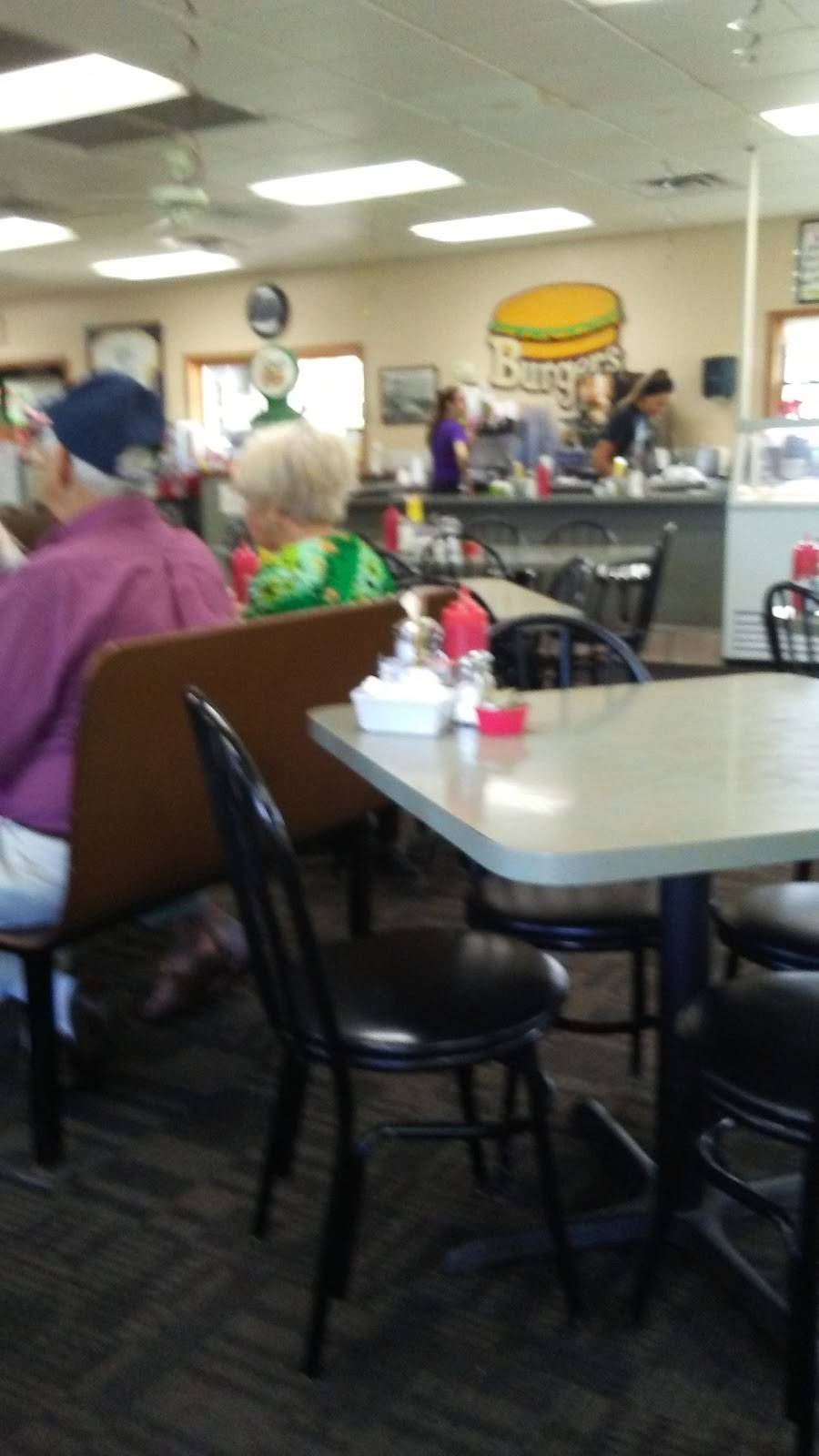 Petes Coney II | restaurant | 6160 Dixie Hwy, Village of Clarkston, MI 48346, USA | 2486234300 OR +1 248-623-4300