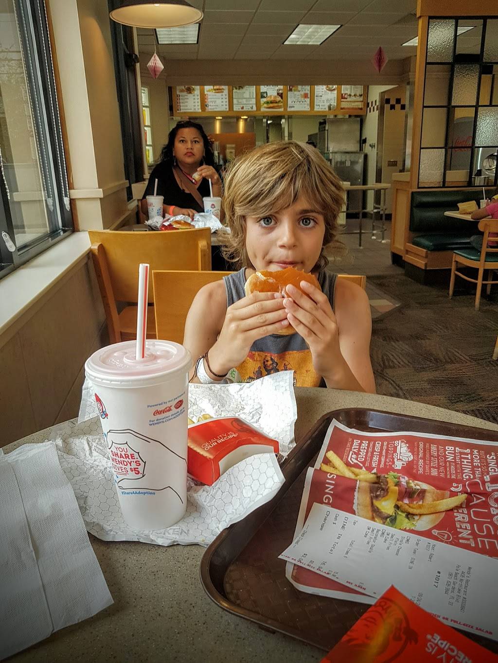 Wendys | restaurant | 4435 Northlake Blvd, Palm Beach Gardens, FL 33410, USA | 5616263844 OR +1 561-626-3844