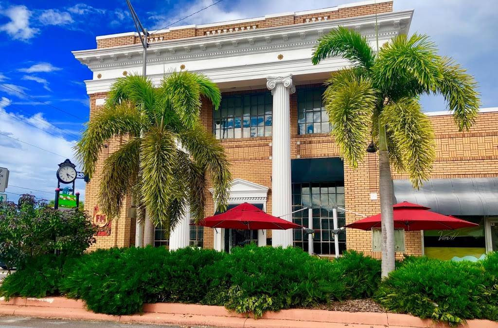 Fm Pizza Oven | restaurant | 1437 Highland Ave, Melbourne, FL 32935, USA | 3212414890 OR +1 321-241-4890