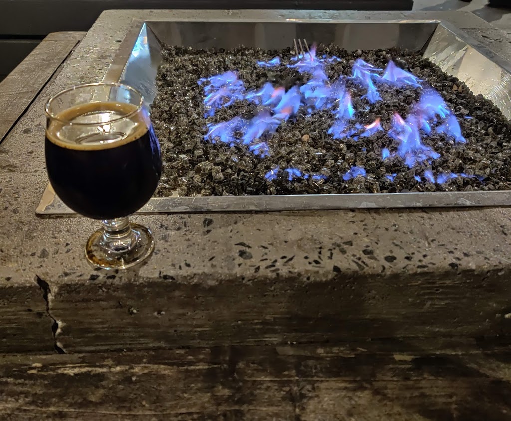 Palate Bottle Shop & Garden | restaurant | 1007 N 4th St, Wilmington, NC 28401, USA | 9107691660 OR +1 910-769-1660