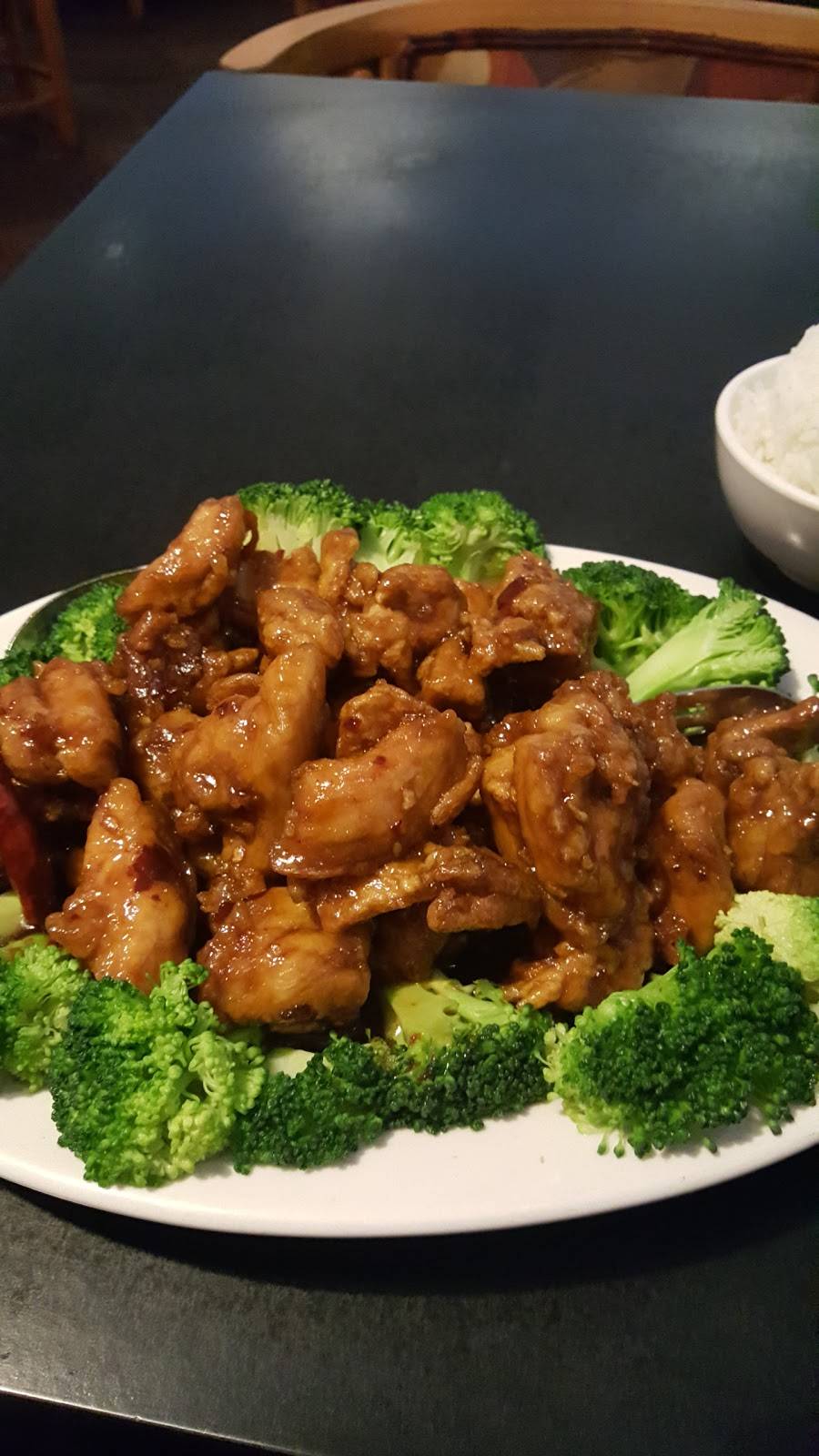 Szechuan Chinese Restaurant | restaurant | 5712 Locke Ave, Fort Worth, TX 76107, USA | 8177387300 OR +1 817-738-7300