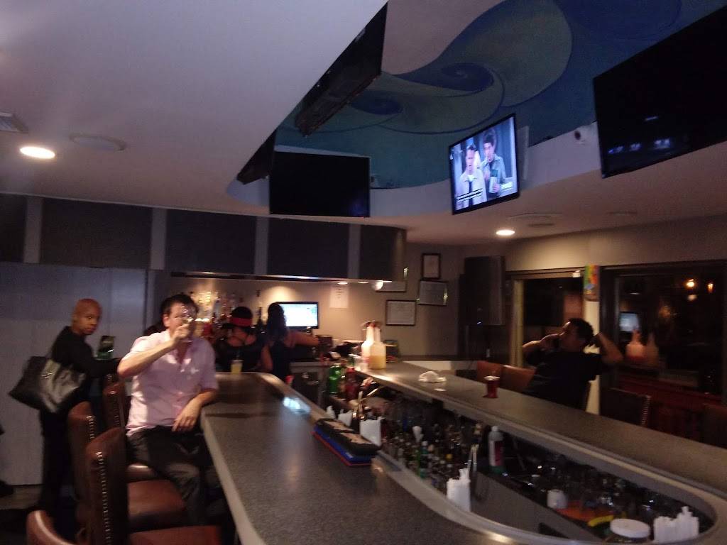 Jamrock Jamaica on the mile | restaurant | 103 Woodcleft Ave, Freeport, NY 11520, USA | 5169920909 OR +1 516-992-0909