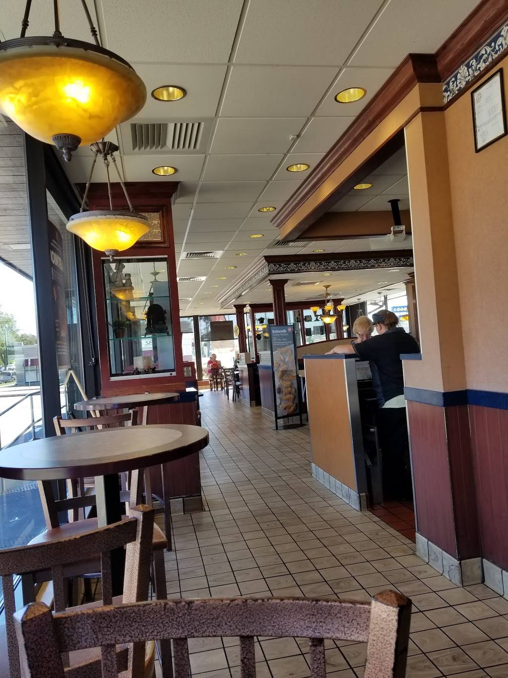 McDonalds | cafe | 2612 W Morgan Ave, Milwaukee, WI 53221, USA | 4146451333 OR +1 414-645-1333