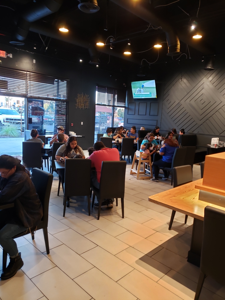 Love Sushi | restaurant | 2658 Mount Vernon Ave unit B, Bakersfield, CA 93306, USA | 6614044450 OR +1 661-404-4450