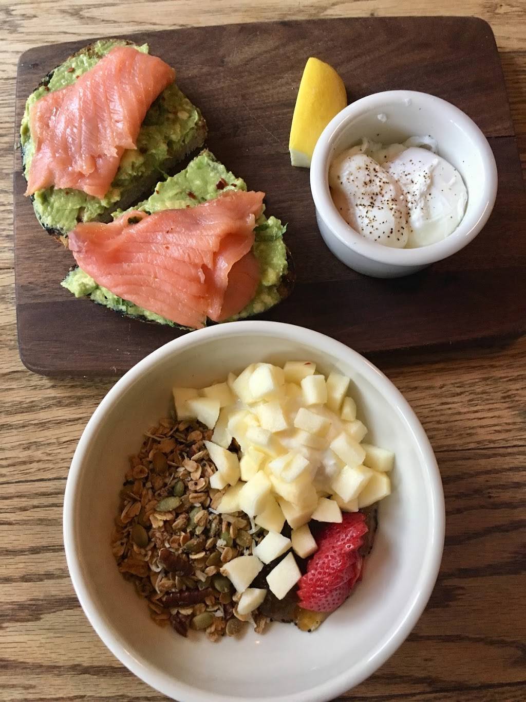 The Bonnie | restaurant | 29-12 23rd Ave, Astoria, NY 11105, USA | 7182742105 OR +1 718-274-2105