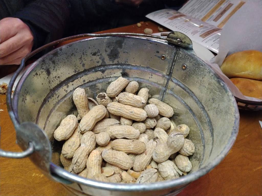 Texas Roadhouse | restaurant | 301 Newbury St, Danvers, MA 01923, USA | 9786469201 OR +1 978-646-9201