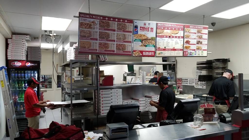 Papa Johns Pizza | restaurant | 2354 Main St, Bridgeport, CT 06606, USA | 2033337272 OR +1 203-333-7272