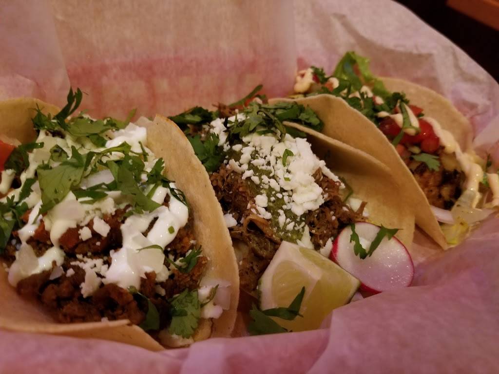 Casita Taqueria | restaurant | 2701 4th St N, St. Petersburg, FL 33704, USA | 7274986473 OR +1 727-498-6473