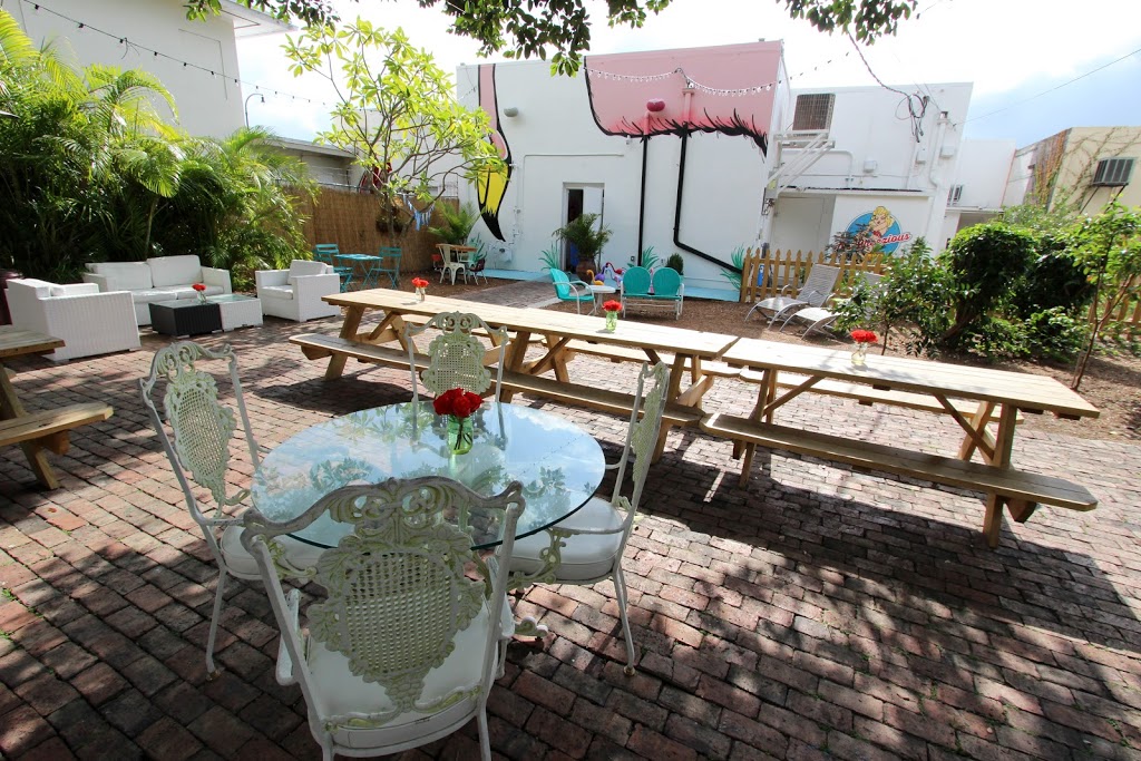 Ms. Cheezious | restaurant | 7418 Biscayne Blvd, Miami, FL 33138, USA | 3059894019 OR +1 305-989-4019