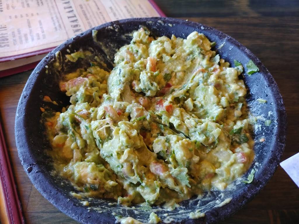 Los Gringos Locos | restaurant | 631 Foothill Blvd, La Cañada Flintridge, CA 91011, USA | 8187902696 OR +1 818-790-2696