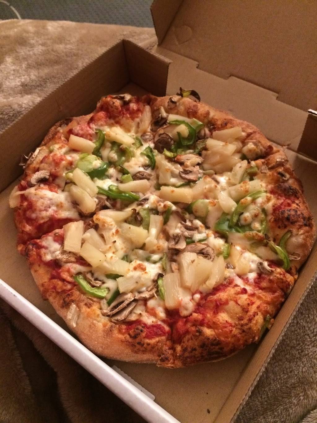 3 for 1 Pizza | restaurant | 3353 The Credit Woodlands, Mississauga, ON L5C 2K1, Canada | 9052757536 OR +1 905-275-7536