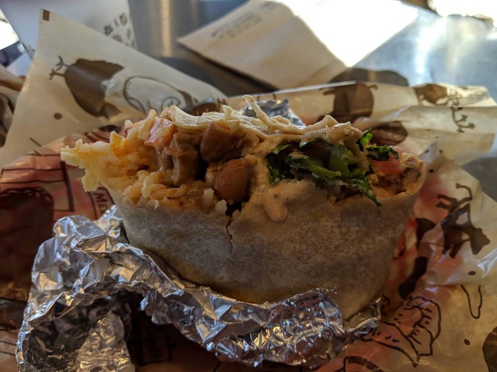 Chipotle Mexican Grill | restaurant | 2209 W Wildcat Reserve Pkwy Unit E1A, Highlands Ranch, CO 80129, USA | 3034706300 OR +1 303-470-6300