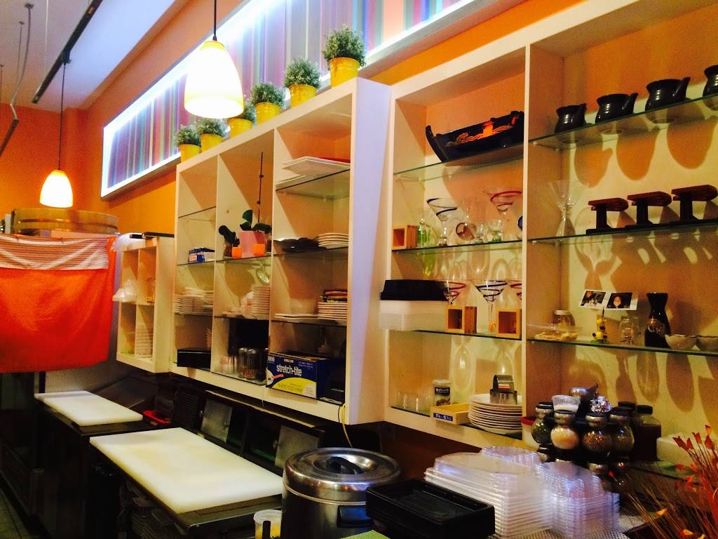 Rollapalooza | restaurant | 3344 N Halsted St, Chicago, IL 60657, USA | 7732816400 OR +1 773-281-6400