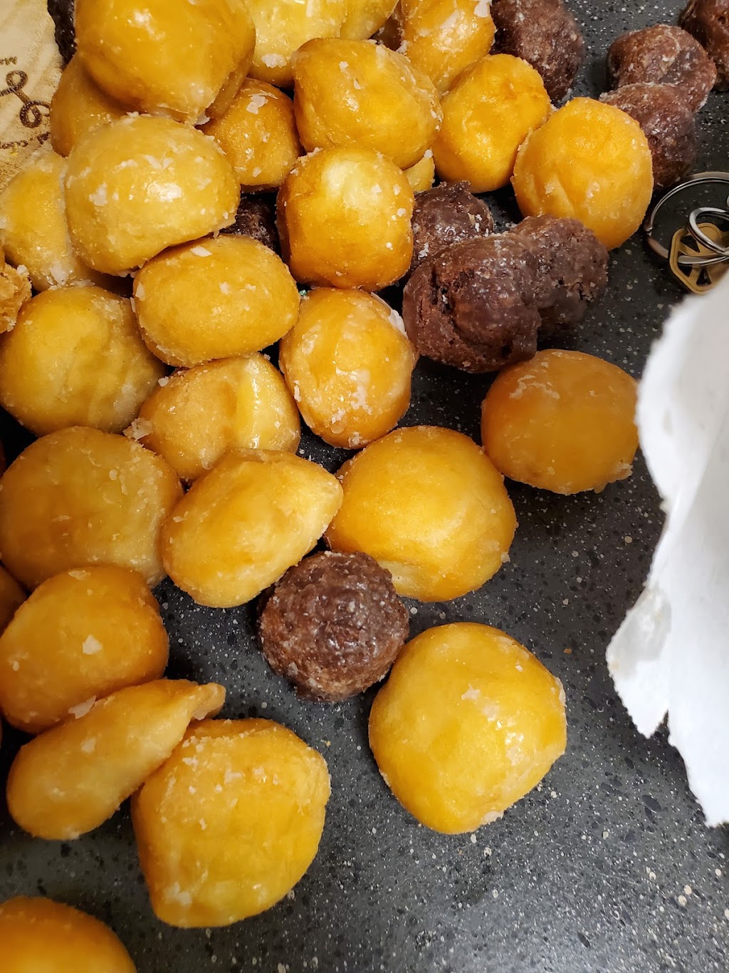 BoSa Donuts | bakery | 7444 E McDowell Rd, Scottsdale, AZ 85257, USA | 4809901398 OR +1 480-990-1398