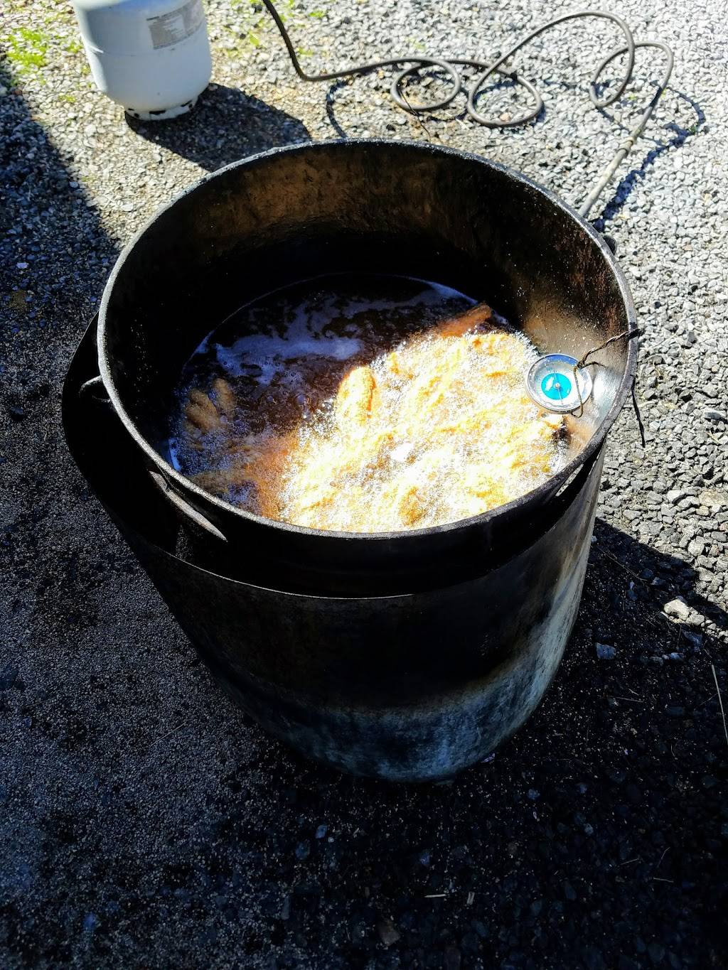 Midway Market | restaurant | 11921 Hwy 70 E, McEwen, TN 37101, USA | 9315828086 OR +1 931-582-8086