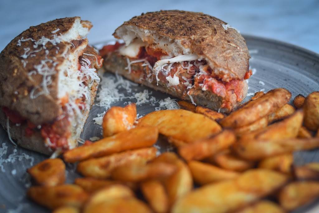 Pie in the Sky | restaurant | 716 S Broadway, Baltimore, MD 21231, USA | 4105223222 OR +1 410-522-3222