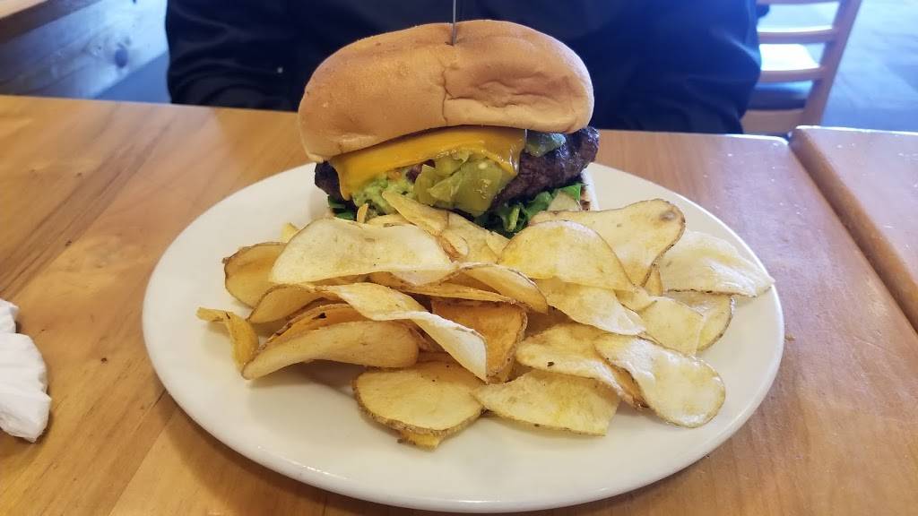 Dougs Day Diner | restaurant | 2842 Council Tree Ave #143, Fort Collins, CO 80525, USA | 9703772660 OR +1 970-377-2660