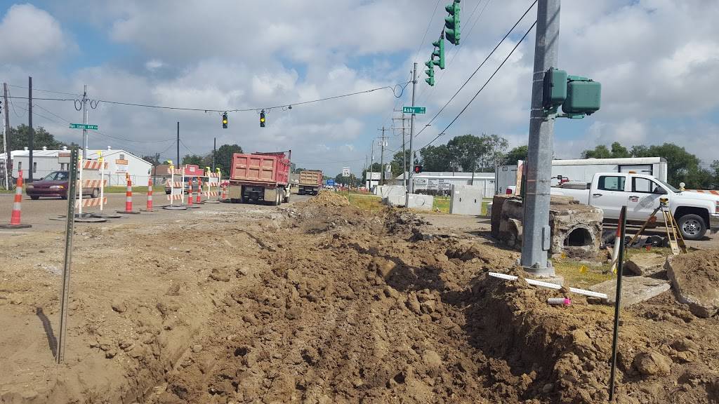 Acadiana Seafood | restaurant | 1518 Verot School Rd, Lafayette, LA 70508, USA | 3379815744 OR +1 337-981-5744