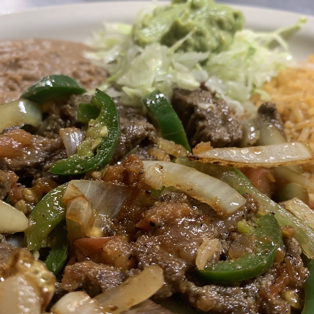 Emmy’s Tex-Mex Restaurant | restaurant | 8806 FM 775, Seguin, TX 78155, USA | 8304203760 OR +1 830-420-3760