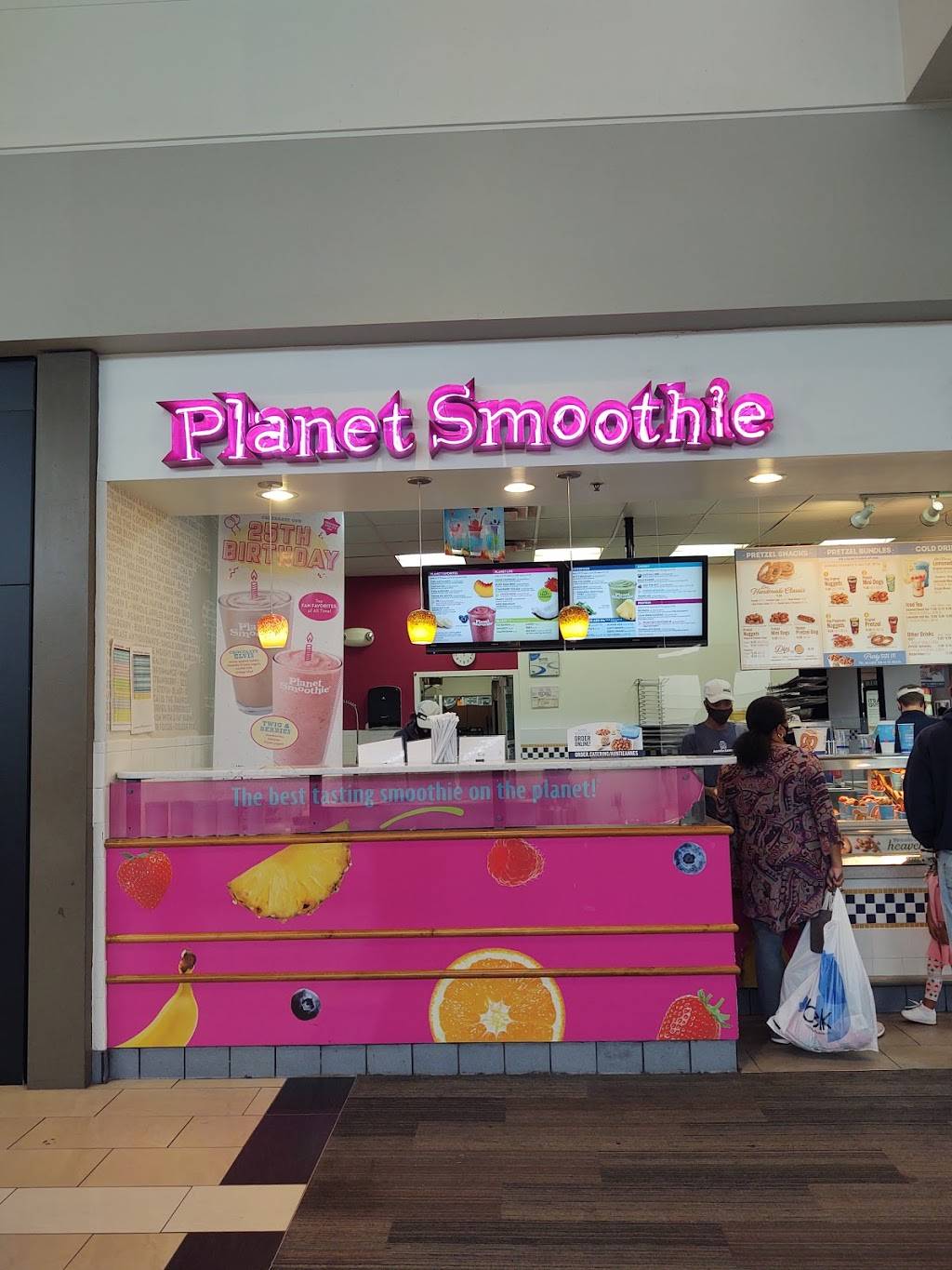 Planet Smoothie | restaurant | 700 Haywood Rd, Greenville, SC 29607, USA | 8642840577 OR +1 864-284-0577