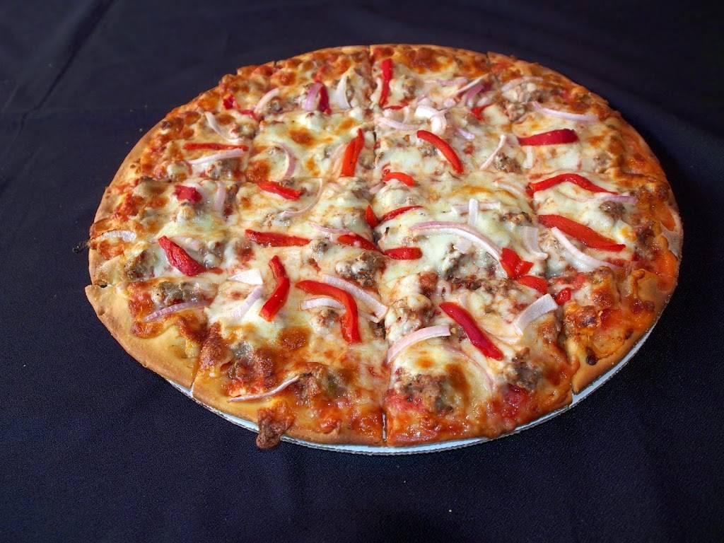 Ginos East Rosemont | restaurant | 9501 W Devon Ave, Rosemont, IL 60018, USA | 8478253333 OR +1 847-825-3333