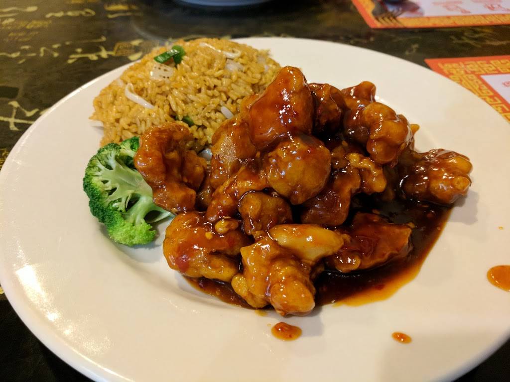 Golden Chopsticks | restaurant | 8406 Hampton Blvd, Norfolk, VA 23505, USA | 7574893235 OR +1 757-489-3235