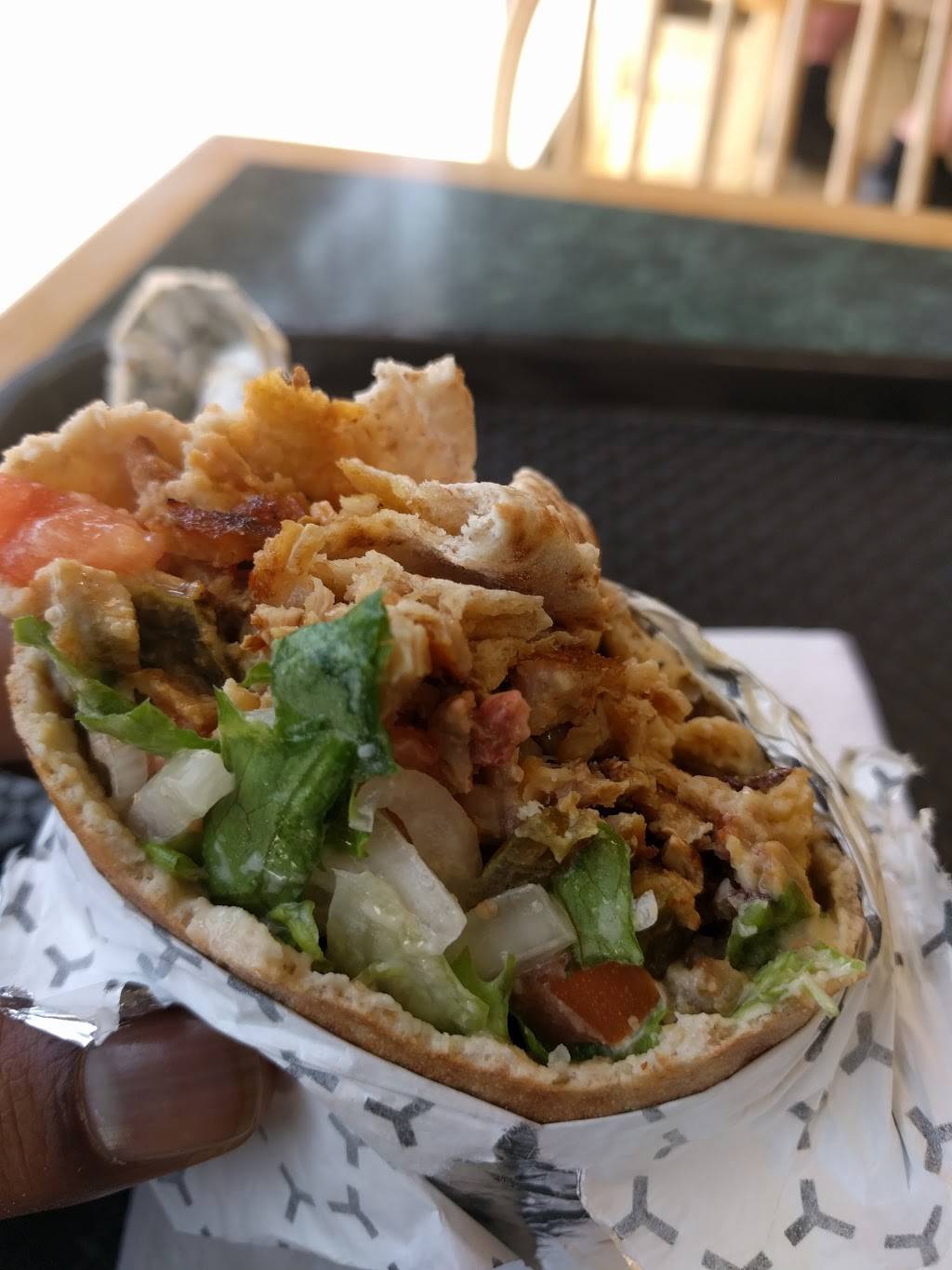 Pita Golden Pocket | restaurant | 2104 Hwy 7 w unit # 2, Concord, ON L4K 2S9, Canada | 9055320405 OR +1 905-532-0405