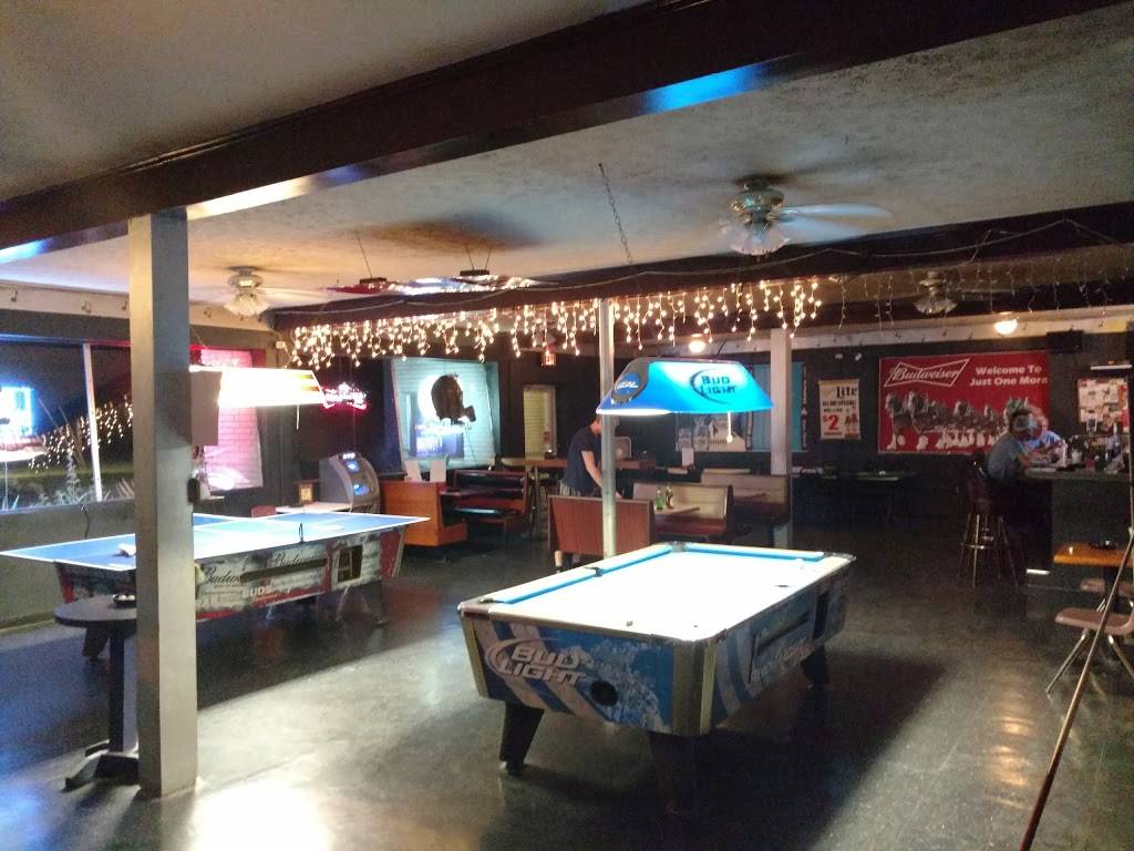 Just One More Bar And Grill | restaurant | 3261 Hillsboro Hwy, Manchester, TN 37355, USA | 9317289308 OR +1 931-728-9308