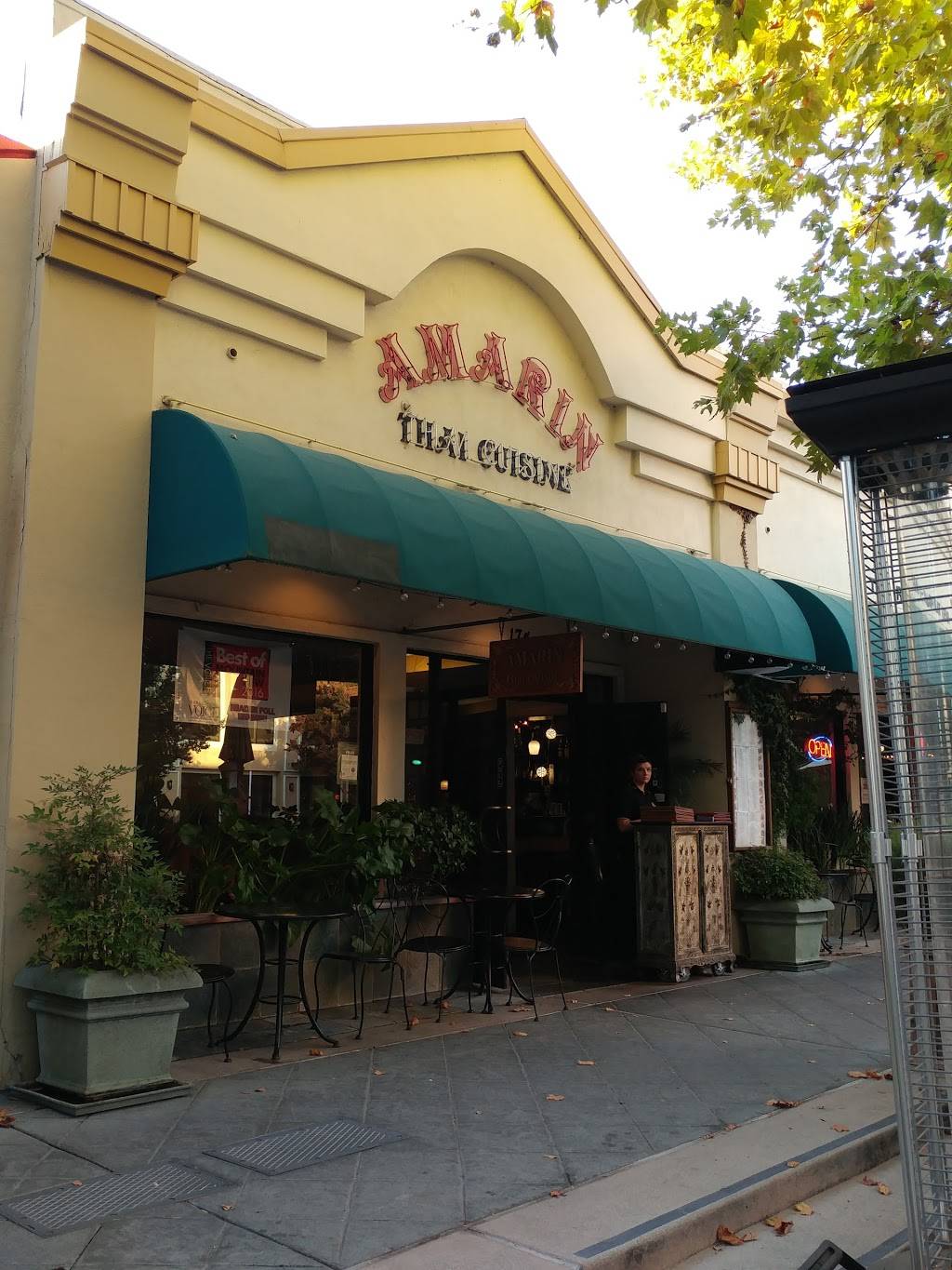 Amarin Thai Cuisine | restaurant | 174 Castro St, Mountain View, CA 94041, USA | 6509889323 OR +1 650-988-9323