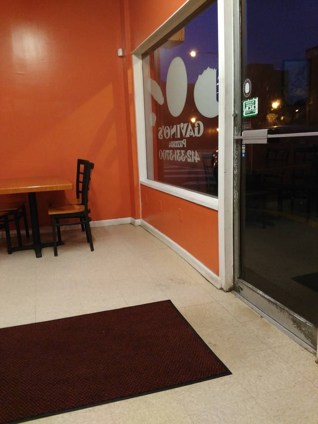 Gavinos Pizzeria | restaurant | 528 Chartiers Ave, McKees Rocks, PA 15136, USA | 4123313700 OR +1 412-331-3700