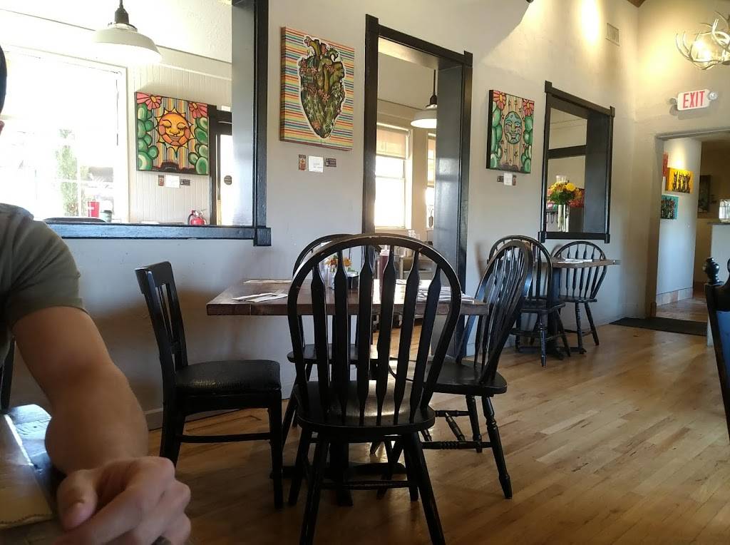 El Patio | restaurant | 3851 Rio Grande Blvd NW, Albuquerque, NM 87107, USA | 5054334499 OR +1 505-433-4499