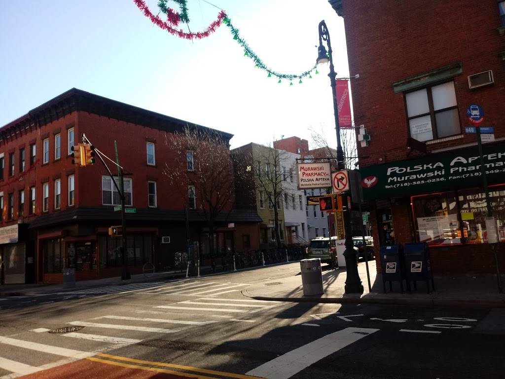 Gourmet Deli Delight | meal takeaway | 101 Nassau Ave, Brooklyn, NY 11222, USA | 7183498888 OR +1 718-349-8888