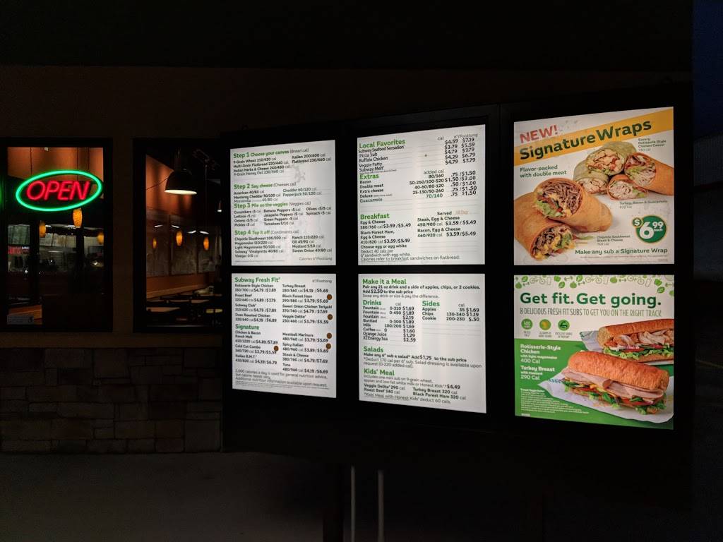 Subway | restaurant | 419 Bankhead Hwy, Carrollton, GA 30117, USA | 7708326693 OR +1 770-832-6693
