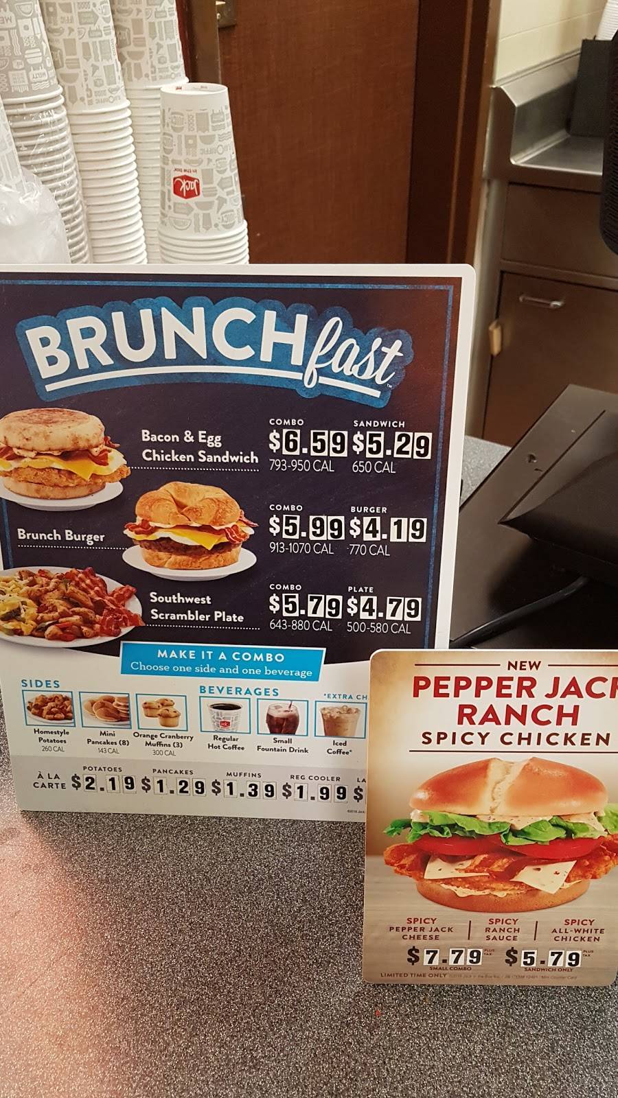 Jack in the Box | restaurant | 6351 N 7th St, Phoenix, AZ 85014, USA | 6022411433 OR +1 602-241-1433