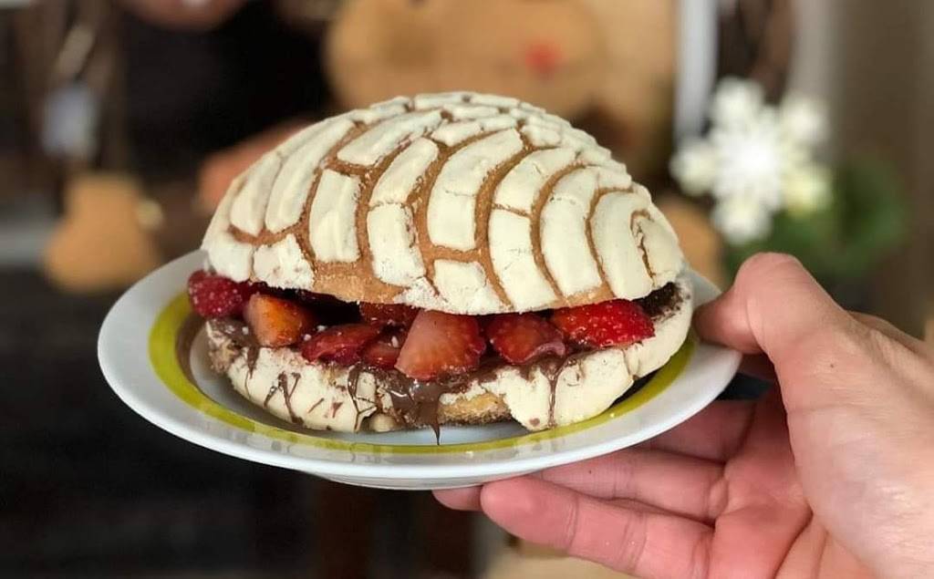 Babisuri Elotes Antojos y Mas | restaurant | 4170 N 35th Ave #7, Phoenix, AZ 85017, USA | 6026750686 OR +1 602-675-0686