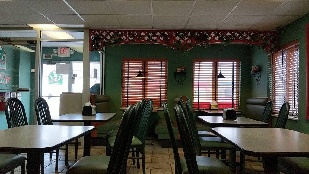 Vitos Pizza | restaurant | 658 Fulton St W, Grand Rapids, MI 49504, USA | 6164518277 OR +1 616-451-8277