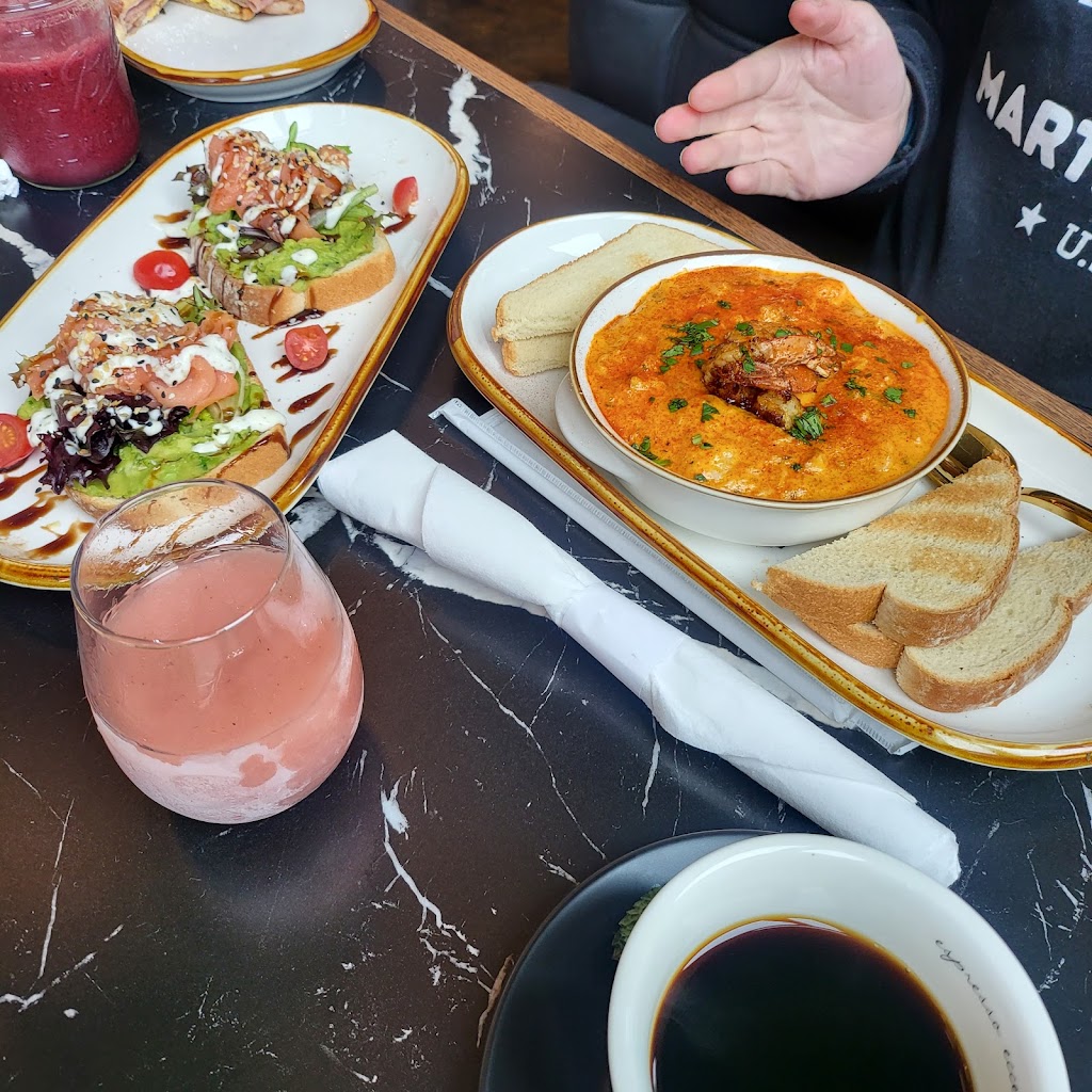 Le Gabrielle Crepes & Waffles | restaurant | 125 N Wayne St, Monroe, GA 30655, USA | 7063958996 OR +1 706-395-8996