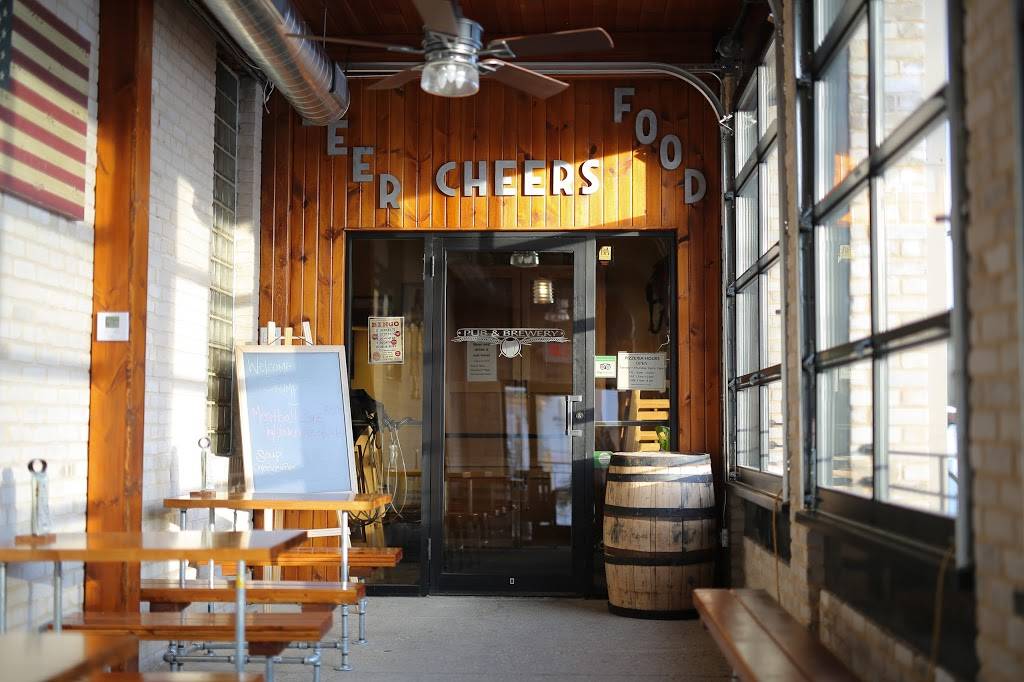 Grumpy Troll Brew Pub | restaurant | 105 S 2nd St, Mt Horeb, WI 53572, USA | 6084372739 OR +1 608-437-2739