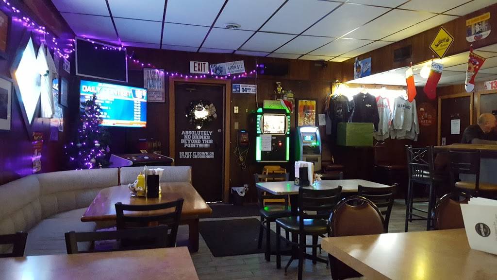 Glengary Inn | restaurant | 1211 Glengary Rd, Wolverine Lake, MI 48390, USA | 2486241868 OR +1 248-624-1868