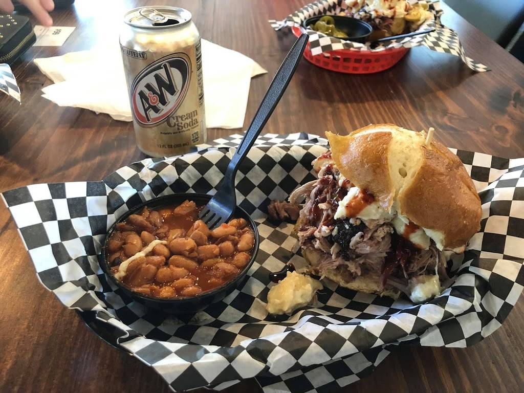 Honky Tonk Kid BBQ | restaurant | 112 Mary Ave #2, Waco, TX 76701, USA | 2547492368 OR +1 254-749-2368