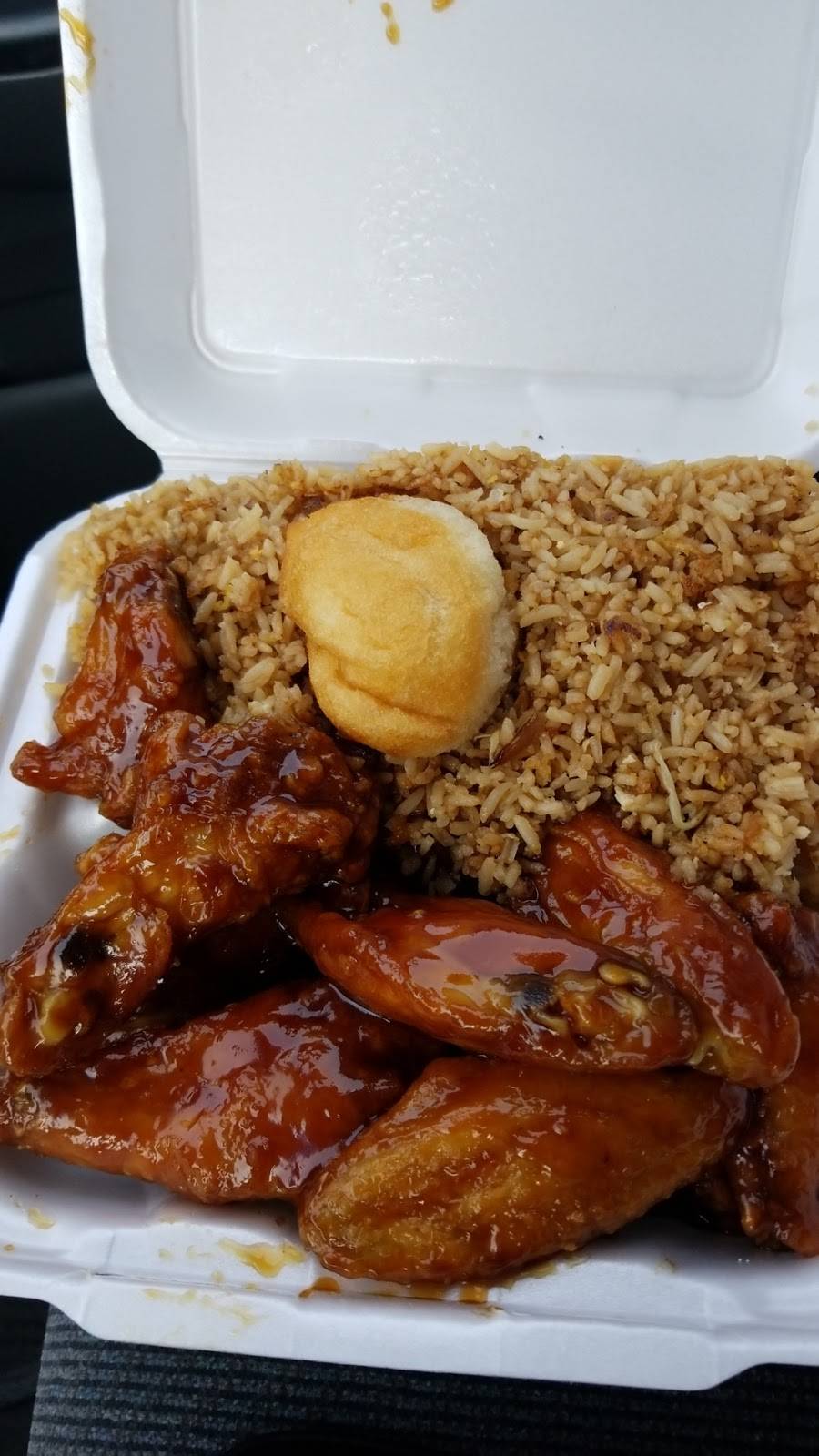 Timmy Chans | restaurant | 6909 S Texas 6, Houston, TX 77083, USA | 2815750683 OR +1 281-575-0683