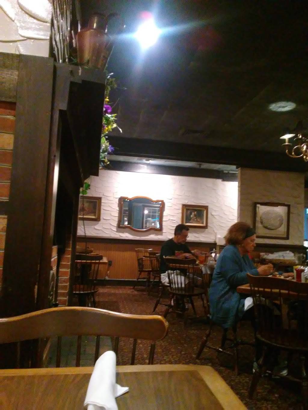 Sir Walter Raleigh Inn of Greenbelt Inc. | restaurant | 6323 Greenbelt Rd, Berwyn Heights, MD 20740, USA | 3014746501 OR +1 301-474-6501