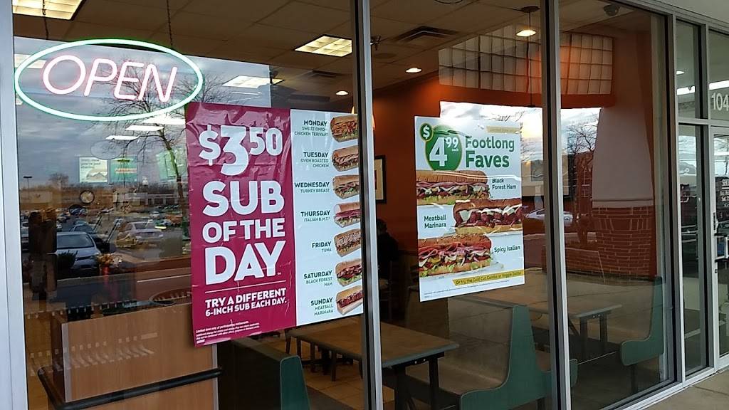 Subway Restaurants | restaurant | 10428 Campus Way, Ste #3, Largo Plaza Shopping Center, Largo, MD 20774, USA | 3013335560 OR +1 301-333-5560
