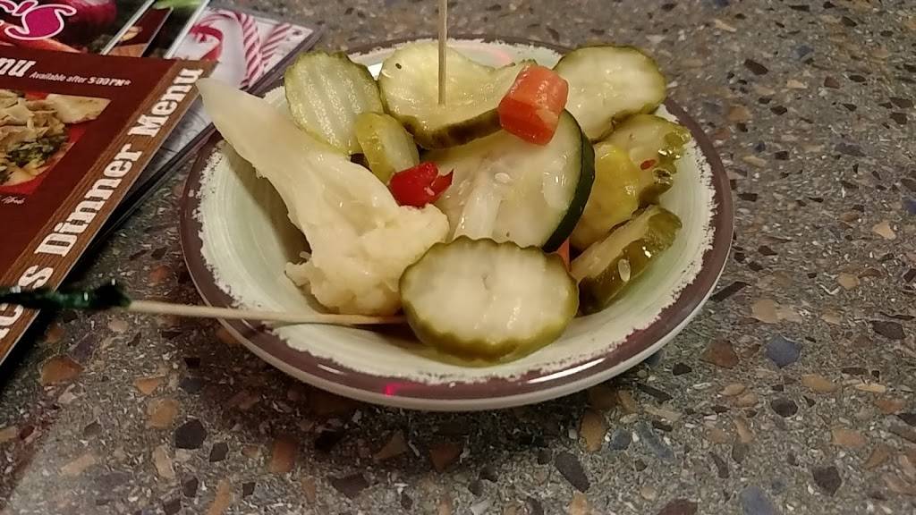 Isaacs Restaurant | restaurant | 1559 Manheim Pike, Lancaster, PA 17601, USA | 7175607774 OR +1 717-560-7774