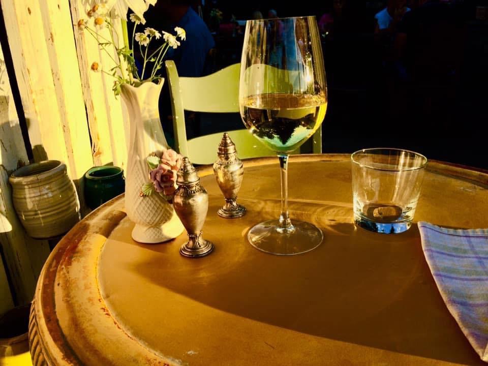 The Drifters Table | restaurant | 820 Main St, Loyalton, CA 96118, USA | 5309934312 OR +1 530-993-4312