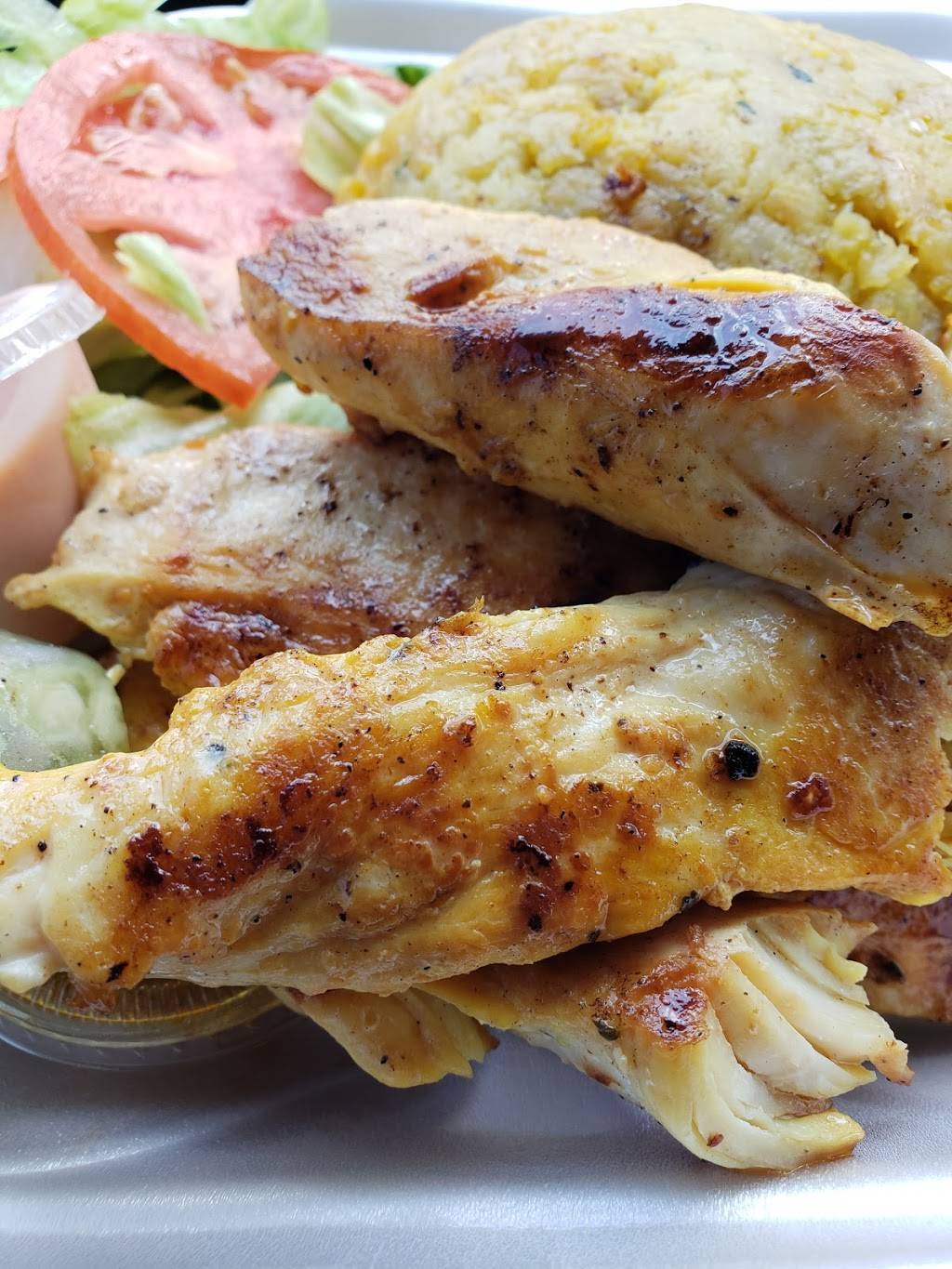 Mr. Mofongo | restaurant | 6203 Edgewater Dr, Orlando, FL 32810, USA | 4077154385 OR +1 407-715-4385