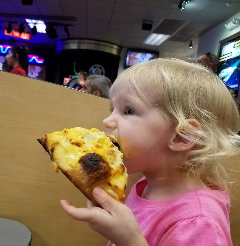 Chuck E. Cheeses | restaurant | 910 Renz Ln, Gilroy, CA 95020, USA | 4088461313 OR +1 408-846-1313