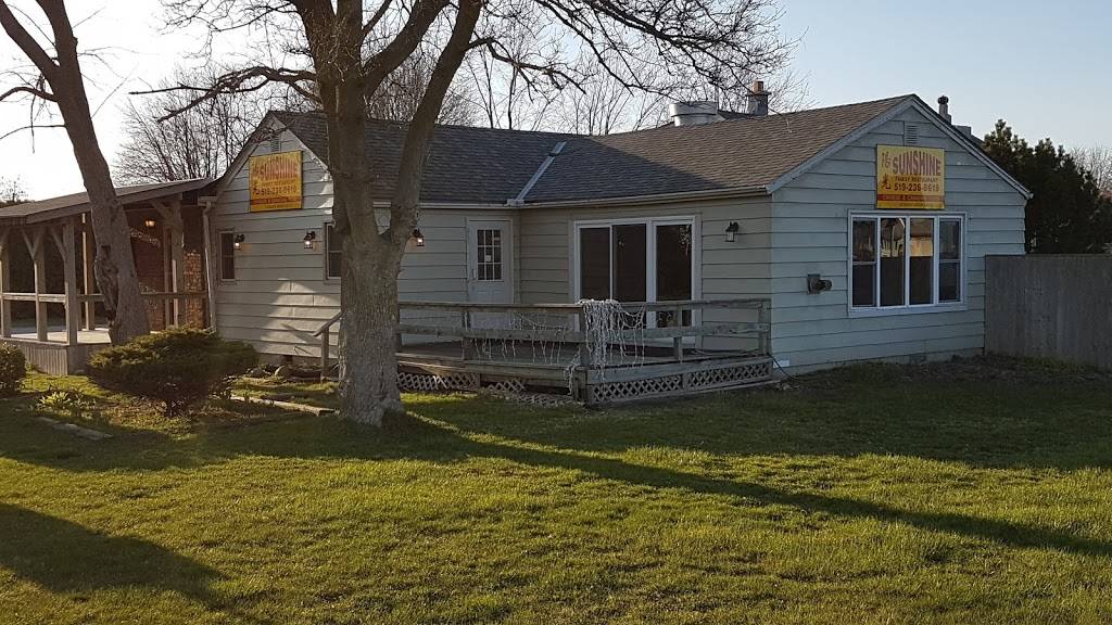 Sunshine Chinese Family Restaurant | restaurant | 33994 King St, Zurich, ON N0M 2T0, Canada | 5192368618 OR +1 519-236-8618