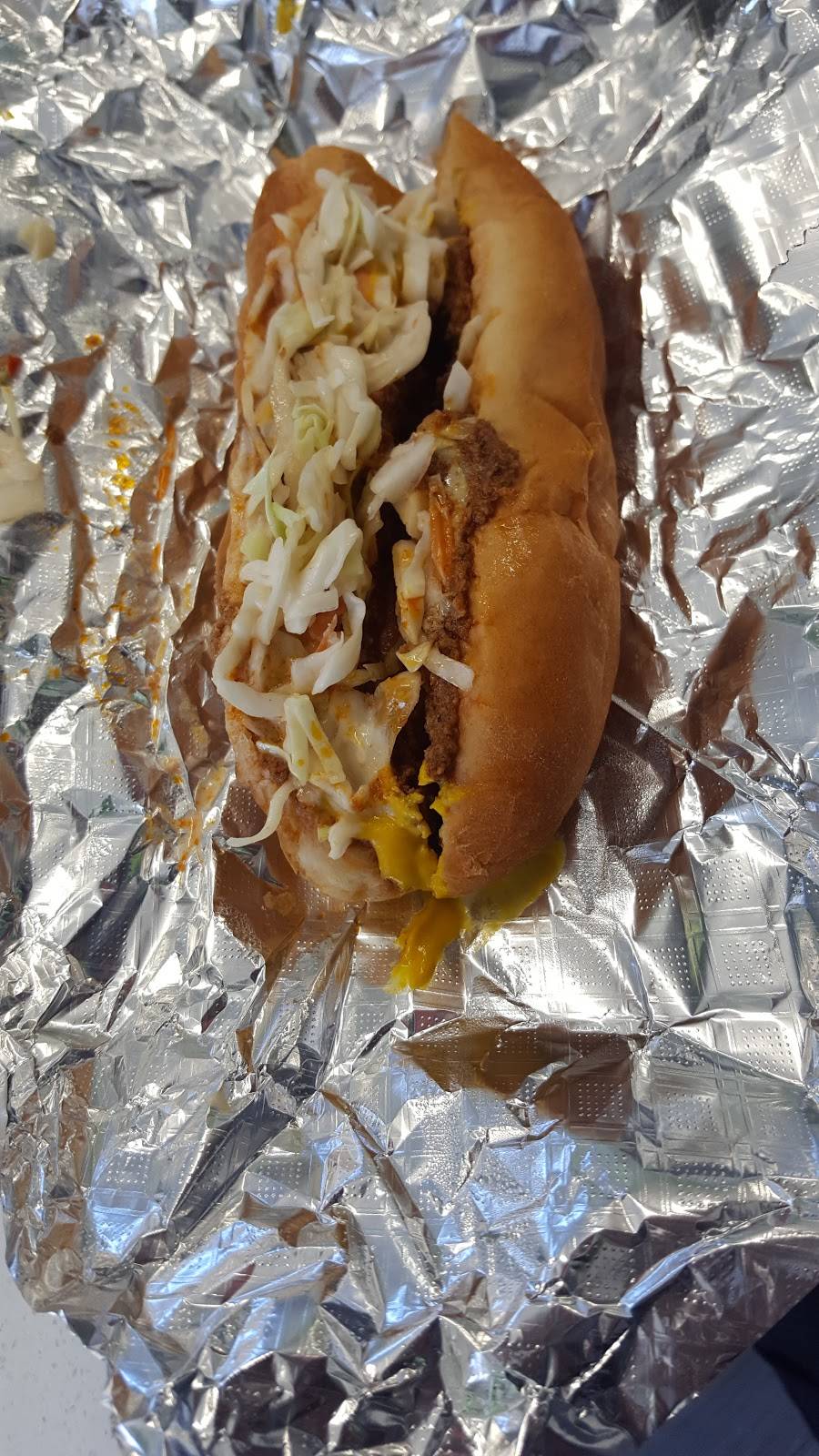 Jakes Coney Island | restaurant | 1826 E 2nd St, Edmond, OK 73034, USA | 4053408200 OR +1 405-340-8200