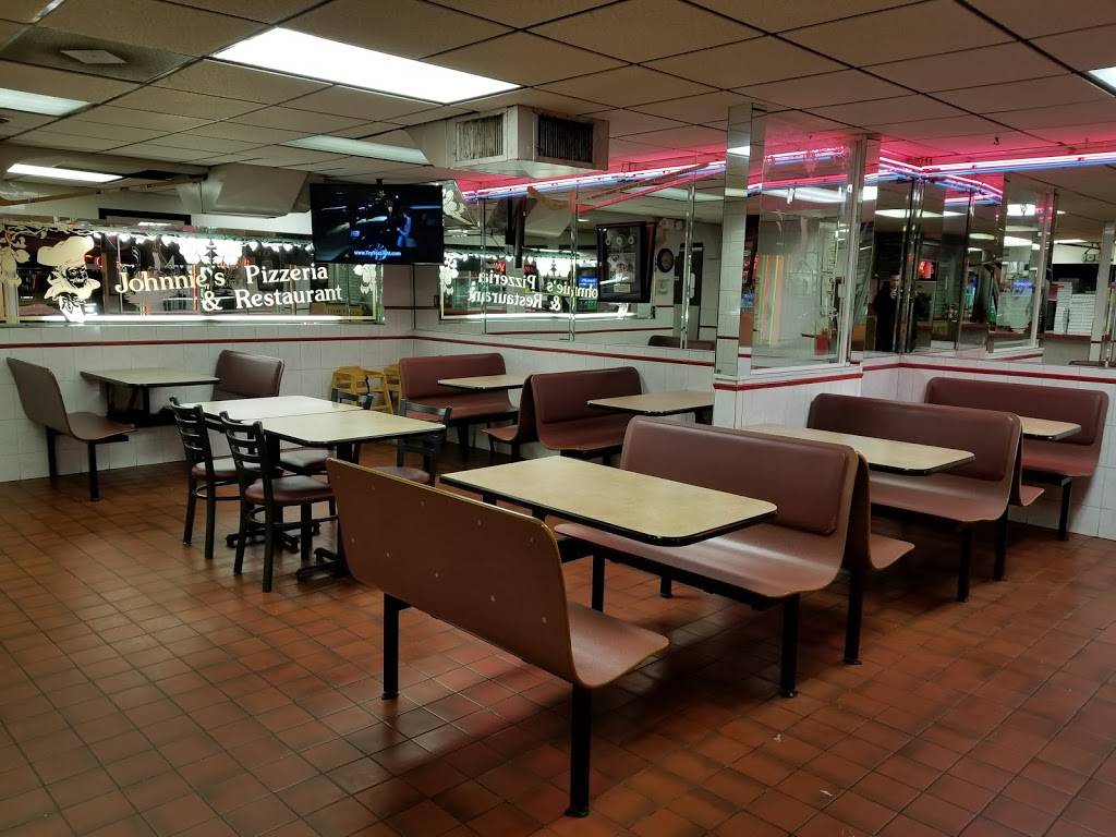 Johnnys Pizzeria & Restaurant | restaurant | 4841 Union Rd, Buffalo, NY 14225, USA | 7166328010 OR +1 716-632-8010